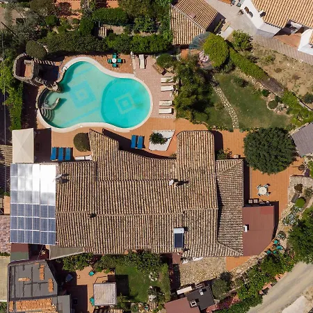 Guest House Villa Verde - Short Term Room Rentals Pensionat 4*