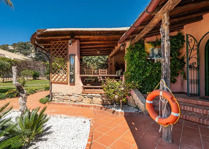 Guest House Villa Verde - Short Term Room Rentals Torre delle Stelle