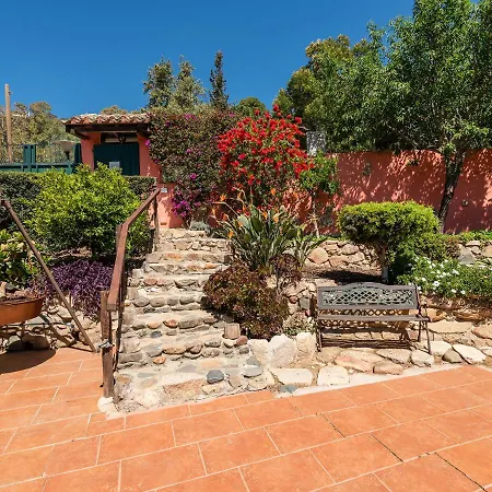 Guest House Villa Verde - Short Term Room Rentals Pensionat Torre delle Stelle