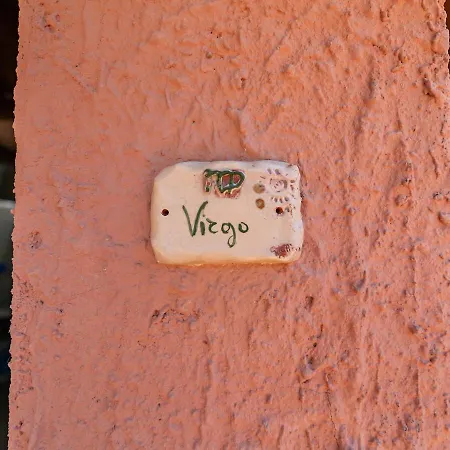 Pensionat Guest House Villa Verde - Short Term Room Rentals Torre delle Stelle