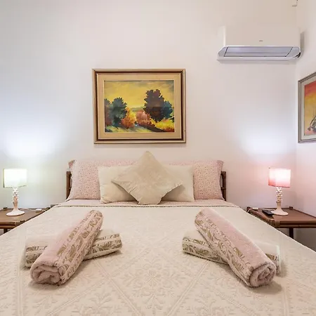 Vendégház - Short Term