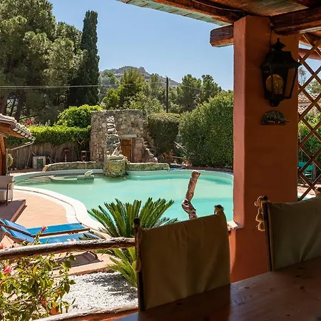 Guest House Villa Verde - Short Term Room Rentals Guest house Torre delle Stelle