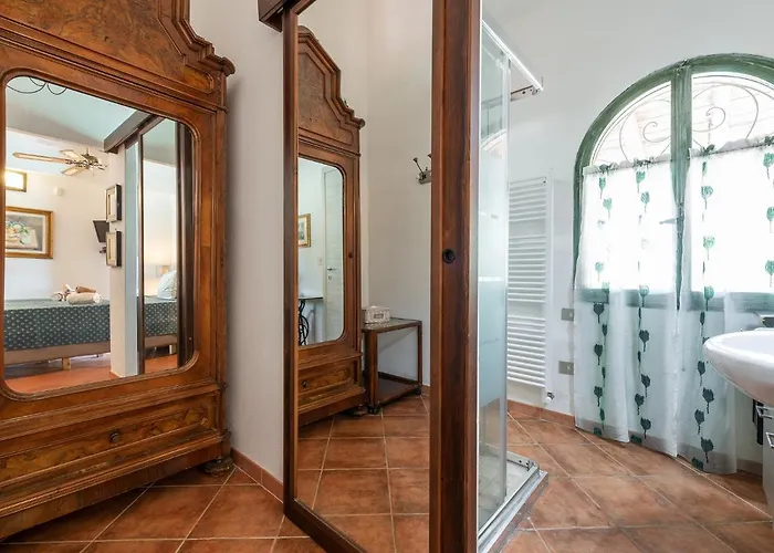 - Short Term Konukevi 4*